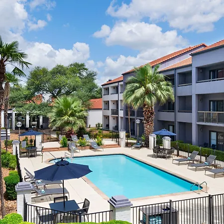 Courtyard By Marriott San Antonio Downtown-3