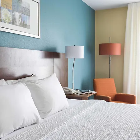 Fairfield Inn & Suites Mansfield Ontario-3