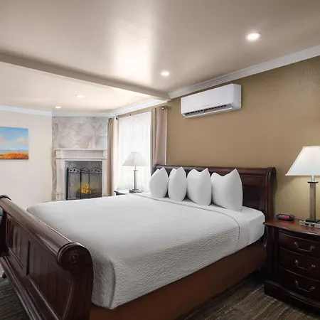 Days Inn By Wyndham Las Vegas Airport Near The Strip-2