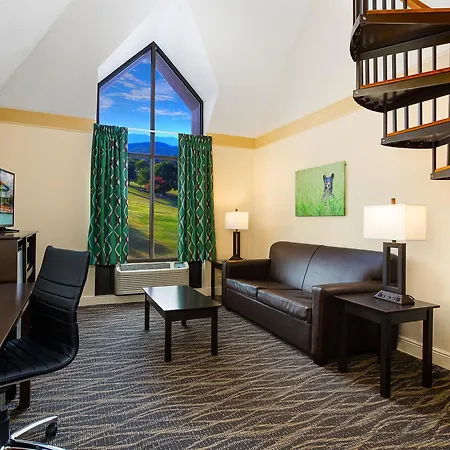 Country Cascades Waterpark Resort-2