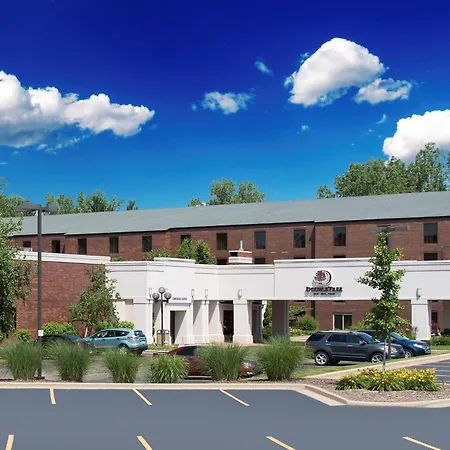 Doubletree By Hilton Hotel Grand Rapids Airport-3