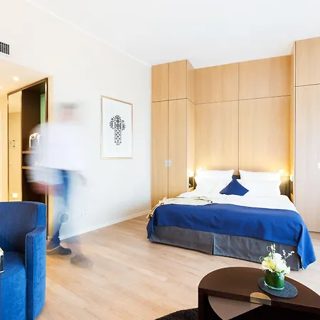 Wasserturm Hotel Cologne, Curio Collection By Hilton-3