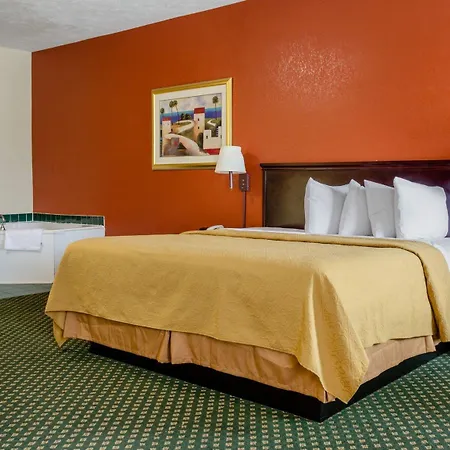 Econo Lodge Inn & Suites Philadelphia Ms-3