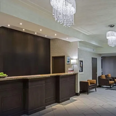 Quality Inn & Suites Regina Downtown-3