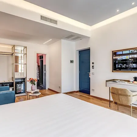 Relais Trevi 95 Boutique Hotel (Adults Only)-3