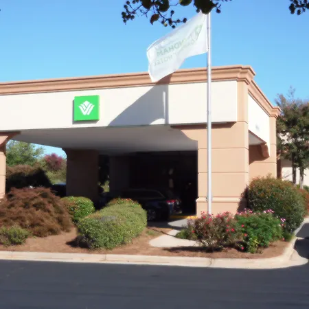 Wyndham Garden Greensboro-3