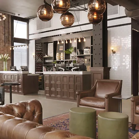 Q&C Hotel And Bar New Orleans, Autograph Collection-2