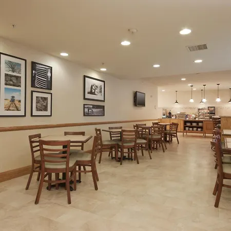 Country Inn & Suites By Radisson, Davenport - Quad Cities-3