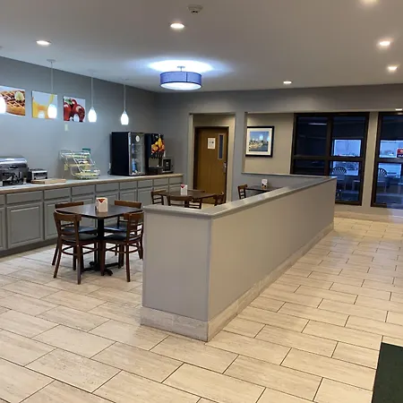 Quality Inn Michigan City South-3