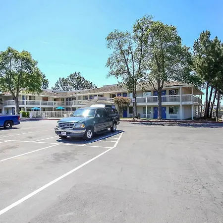 Motel 6-Oakland, Ca - Embarcadero-3