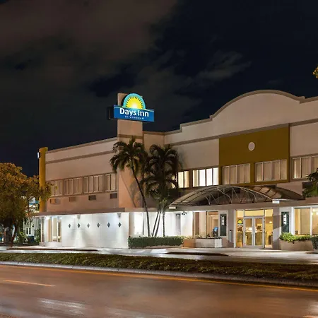 Days Inn By Wyndham Miami Airport North-2