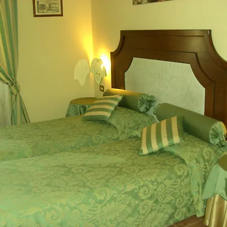 Hotel Alinari-3