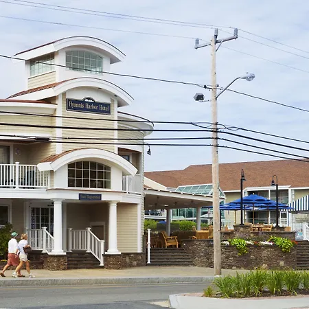 Hyannis Harbor Hotel (Adults Only)-2