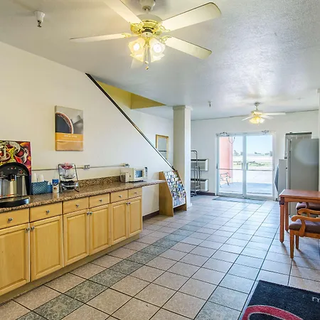 Motel 6-Moriarty, Nm-3