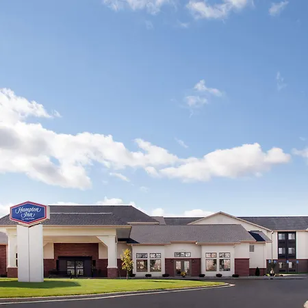Hampton Inn Birch Run-3