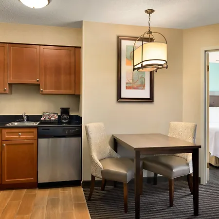 Mainstay Suites Grand Rapids Southeast - Kentwood-2