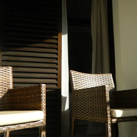 Cosmopolitan Praia Flat-2