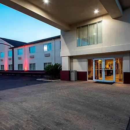 Red Roof Inn San Marcos-2