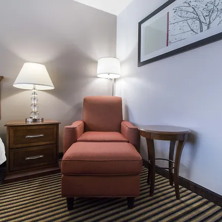 Ramada Bayside Inn & Suites Eureka-3