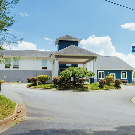 Clarion Pointe-Dillard Near Blue Ridge Mountains-2