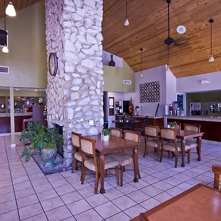 Chase Suite El Paso-3