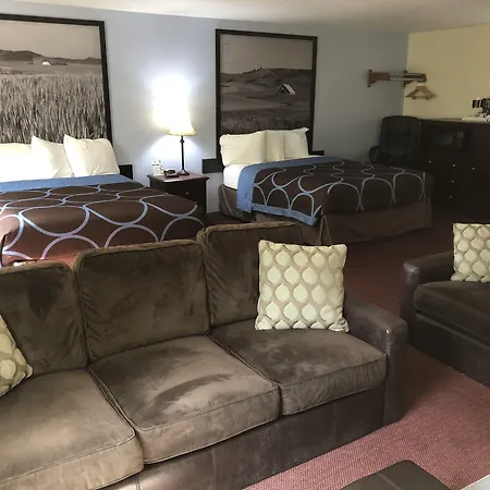 Super 8 By Wyndham Lewiston-3