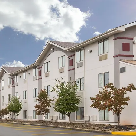 Super 8 By Wyndham Summersville - New River National Park-2