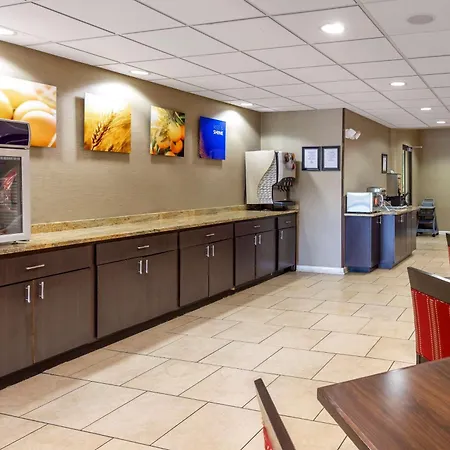 Comfort Inn & Suites Canton Riverstone Area-3