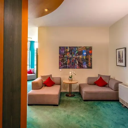 PLAZA Hotel Blankenburg Ditzingen, Sure Hotel Collection-2