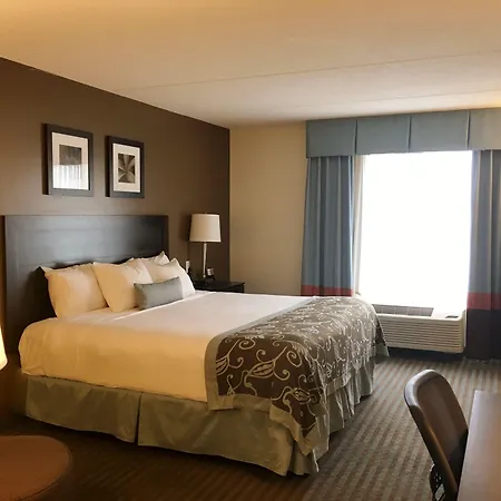 Wingate By Wyndham Wilmington-3