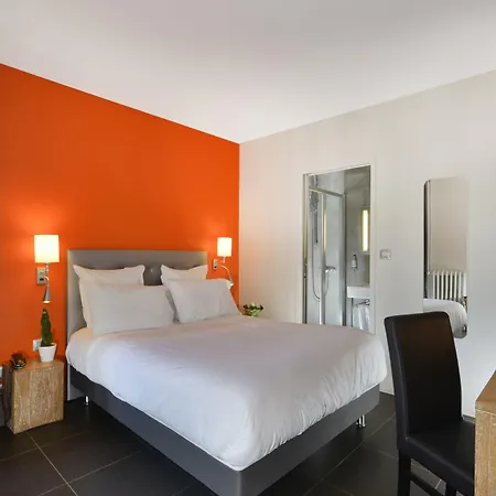 Hotel Douglas-3