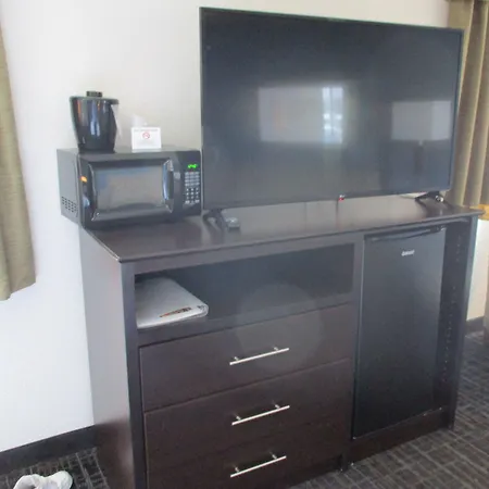 Americinn By Wyndham Hayward-3