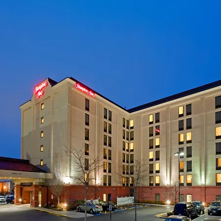 Hampton Inn Boston Logan Airport-2