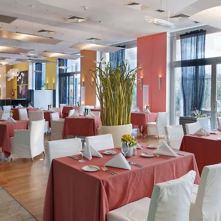 Holiday Inn Prague By Ihg-2