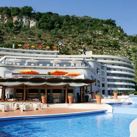 Hilton Sorrento Palace-3