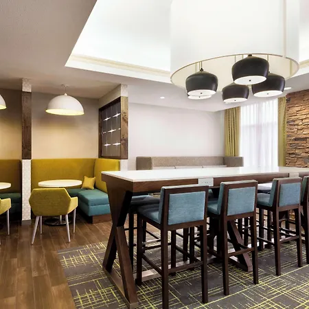 Hampton Inn Quakertown-2
