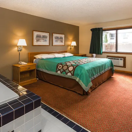 Super 8 By Wyndham Hartford Wi-3