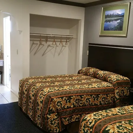 Starlight Inn Huntington Beach-3