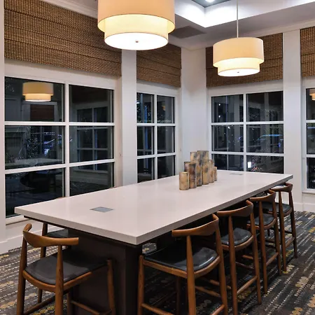 Hilton Garden Inn Napa-2