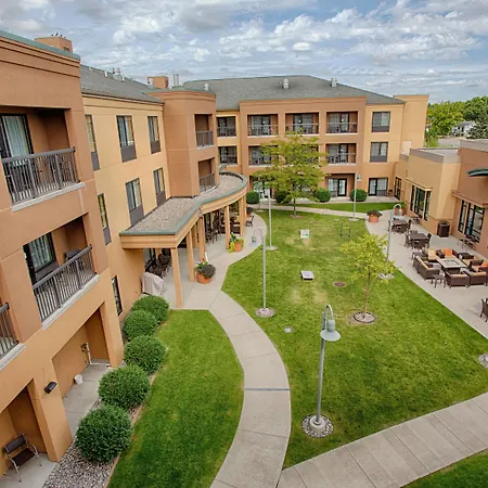 Courtyard Fargo Moorhead, Mn-2