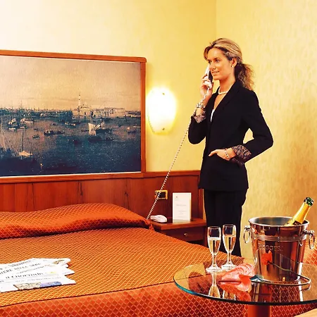 Hotel President Venezia-2
