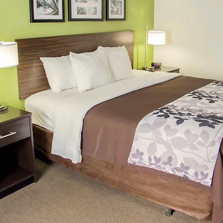 Sleep Inn & Suites Harrisonburg On University-2