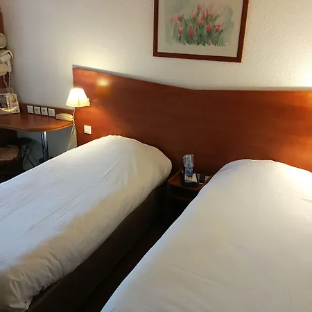 B&B HOTEL Rouen Centre-3