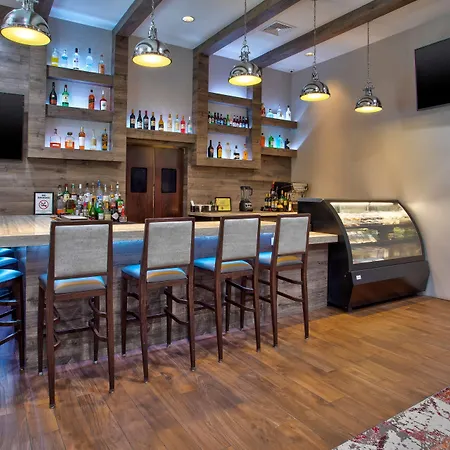 Hampton Inn & Suites By Hilton- Newark Airport Elizabeth-3