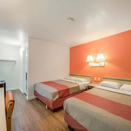 Motel 6-Greenville, Tx-3