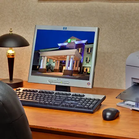 Holiday Inn Express & Suites Vermillion By Ihg-3