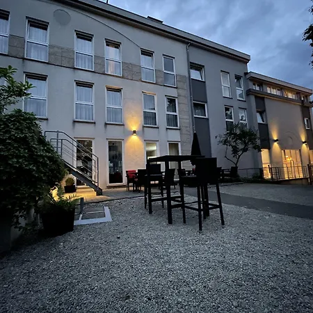 Best Western Hotel de Ville-3