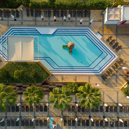 Moevenpick Hotel Beirut-2