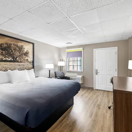Super 8 By Wyndham Fredericksburg-2