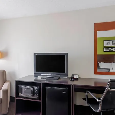 Sleep Inn & Suites Prince George Near Fort Lee-3